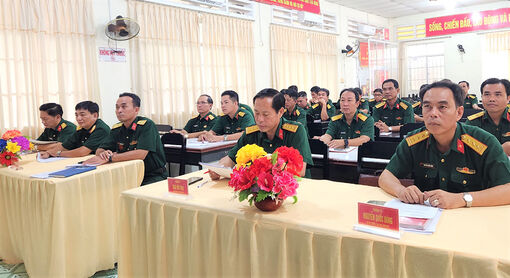Ban Chỉ huy Quân sự TP. Châu Đốc tuyên truyền kỷ niệm ngày 30/4
