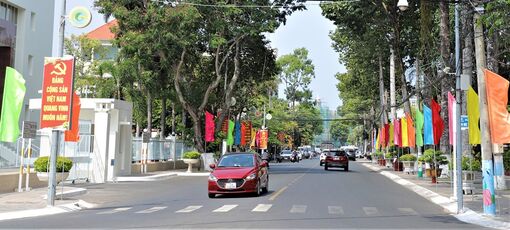 Hân hoan mừng ngày “đất nước trọn niềm vui”