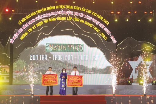 Rộn ràng Lễ hội Văn hóa truyền thống huyện Thoại Sơn
