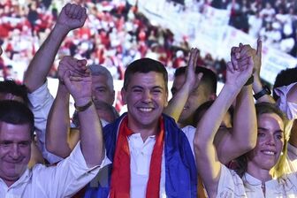 Paraguay: Ứng viên Tổng thống Santiago Pena tuyên bố giành chiến thắng