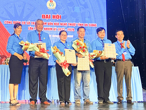 Trung tâm Văn hóa Nghệ thuật tỉnh An Giang thực hiện tốt quy chế dân chủ ở cơ sở