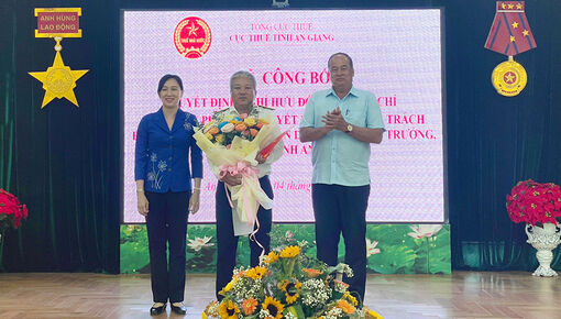 Cục Thuế tỉnh An Giang công bố quyết định về công tác cán bộ