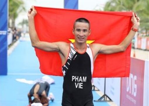 SEA Games 32: Phạm Tiến Sản bảo vệ thành công HCV hai môn phối hợp