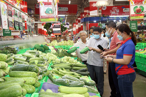 Đoàn kiểm tra liên ngành Trung ương đánh giá cao công tác đảm bảo 
an toàn thực phẩm của An Giang