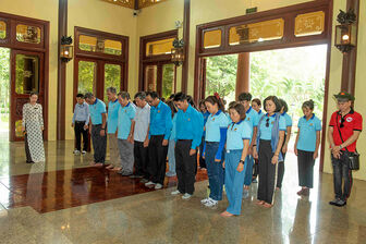 Liên đoàn Lao động TP. Long Xuyên và Liên đoàn Lao động quận 7, TP. Hồ Chí Minh ký kết chương trình hợp tác giai đoạn 2023-2028