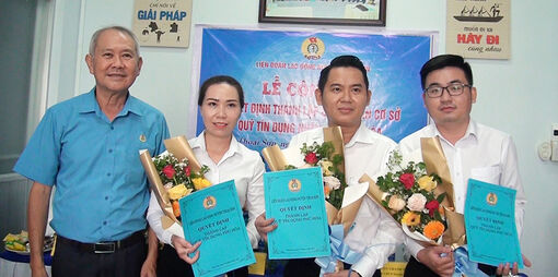 Liên đoàn Lao động huyện Thoại Sơn thành lập thêm 1 công đoàn cơ sở doanh nghiệp