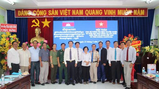 An Giang chia sẻ thông tin bệnh truyền nhiễm và phối hợp hoạt động y tế tại cửa khẩu với tỉnh Kandal (Campuchia)