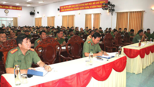 Tập huấn công tác cải cách hành chính và số hóa hồ sơ trong Công an An Giang
