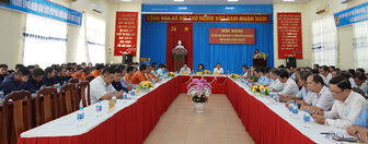 Cấp ủy, chính quyền huyện Thoại Sơn đối thoại với đoàn viên, người lao động