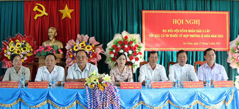 Phó Chủ tịch HĐND tỉnh An Giang Đinh Thị Việt Huỳnh tiếp xúc cử tri tại huyện Châu Thành trước kỳ họp thường lệ giữa năm 2023