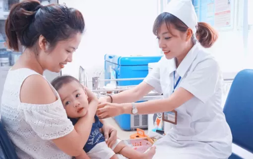 Cả nước hết sạch vaccine 5 trong 1, Bộ Y tế nói gì?