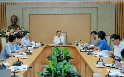 Phó Thủ tướng: Gói 120.000 tỷ đồng không phải để 'giải cứu' bất động sản
