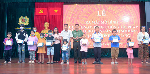 An Giang: Ra mắt mô hình “Lực lượng phòng, chống tội phạm chăm lo cho con can, phạm nhân”