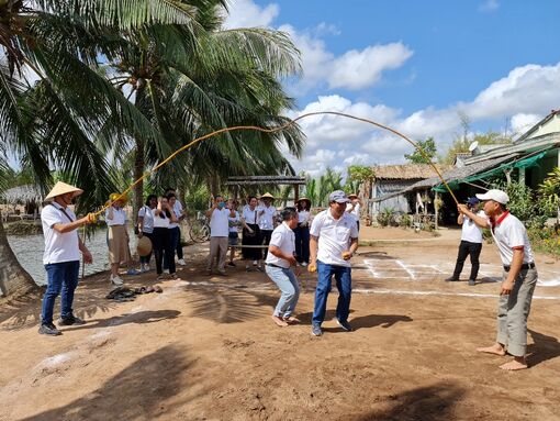 Rút ngắn khoảng cách thành thị - nông thôn