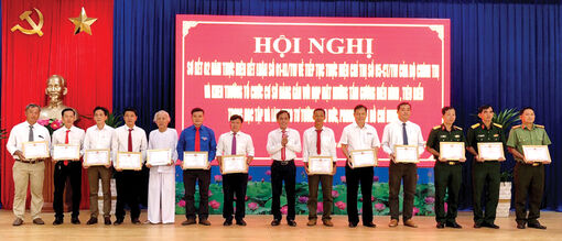 Nhiều điển hình học tập, làm theo gương Bác