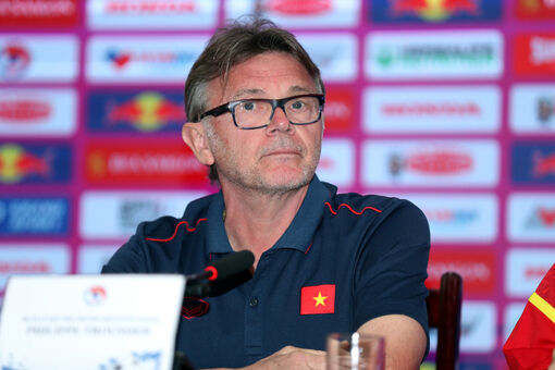 HLV Philippe Troussier: Quang Hải, Công Phượng chưa xứng đáng lên tuyển Việt Nam