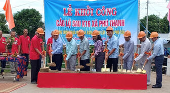Xã Phú Thạnh khởi công xây dựng cầu Lộ Sau K16 kinh phí hơn 2 tỷ đồng