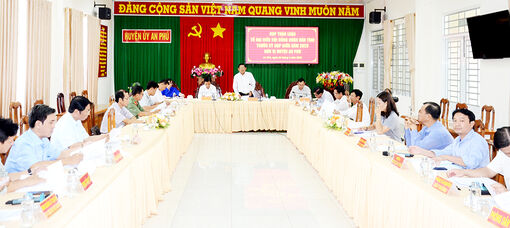 Họp Tổ Đại biểu HĐND tỉnh An Giang trước kỳ họp giữa năm 2023