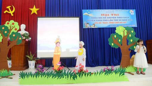 Thiếu nhi Châu Phú thi kể chuyện theo sách
