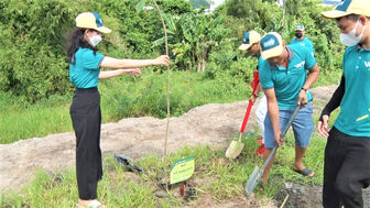 TP. Châu Đốc trồng 2.500 cây xanh ủng hộ Chương trình “Vì 1 tỷ cây xanh Việt Nam”