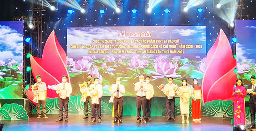 Tối 15/6, An Giang trao giải 2 cuộc thi báo chí