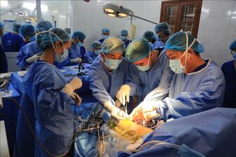 Bệnh viện Hữu nghị Việt Tiệp thực hiện thành công ca ghép thận đầu tiên