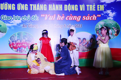 Thư viện tỉnh An Giang tổ chức giao lưu "Vui hè cùng sách"