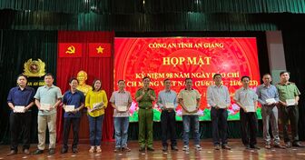 Công an An Giang họp mặt các cơ quan báo chí, nhân kỷ niệm 98 năm Ngày Báo chí Cách mạng Việt Nam