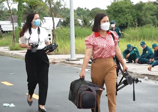 Làm báo xưa và nay