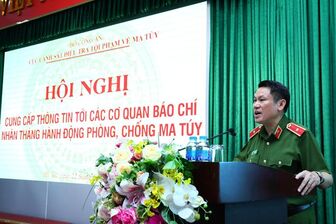 Cảnh sát Việt Nam phối hợp cùng Campuchia bắt giữ đường dây ma túy lớn