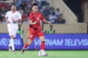 HLV Troussier làm mới tuyển Việt Nam: Dấu ấn sao U23 chạy như cầu thủ châu Âu