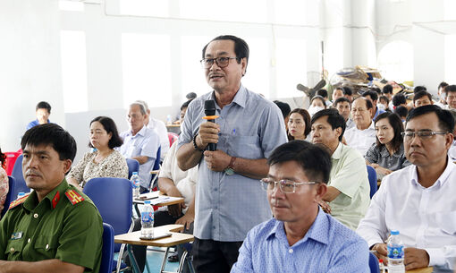 Công an TP. Long Xuyên lắng nghe ý kiến người dân năm 2023