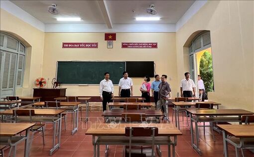 Kỳ thi tốt nghiệp THPT 2023: Hỗ trợ các học sinh khó khăn, nhà xa