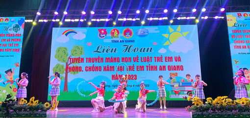 Sôi động sân chơi tìm hiểu Luật Trẻ em tại Liên hoan tuyên truyền măng non tỉnh An Giang