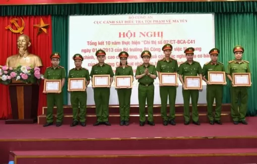 Triệt nọc tội phạm ma túy, cắt nguồn cầu, đánh mạnh nguồn cung