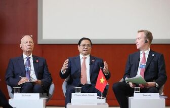 Thủ tướng dự phiên Đối thoại Chiến lược Quốc gia Việt Nam-WEF