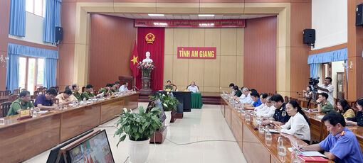 Phó Thủ tướng Trần Lưu Quang chủ trì Hội nghị “4 trong 1” với các tỉnh Tây Nam Bộ