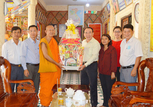 An Giang chăm lo đồng bào dân tộc thiểu số