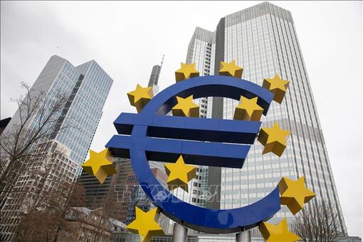 ECB khả năng tăng mạnh lãi suất