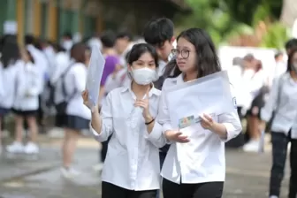 Các trường tư thục Hà Nội đồng loạt tăng điểm chuẩn lớp 10