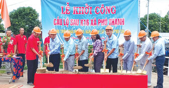 Nhiều công trình, phần việc chào mừng 55 năm thành lập huyện Phú Tân