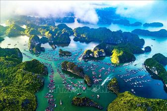 Hoàn thiện Hồ sơ đề cử 'Vịnh Hạ Long - Quần đảo Cát Bà' ghi danh Di sản thế giới