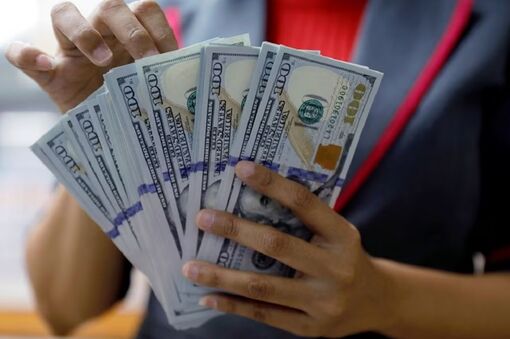 Tỷ giá USD hôm nay (5-7): Đồng USD đạt mốc 103