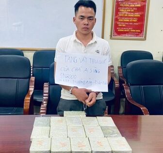 Hà Nội: Bóc gỡ đường dây mua bán, vận chuyển 16 bánh heroin