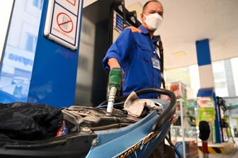 Giá xăng dầu tăng trở lại, riêng xăng E5 giảm 60 đồng/lít