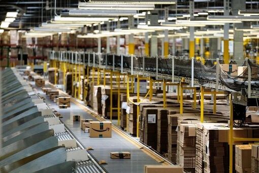 Amazon giới thiệu giải pháp vận chuyển xuyên biên giới, tích hợp bên thứ 3 tại Việt Nam