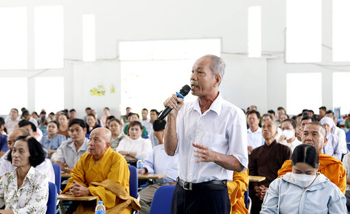Tăng cường gắn bó giữa công an với nhân dân