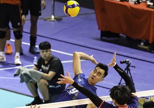 Đội tuyển bóng chuyền nam Việt Nam vào tranh hạng ba AVC Challenger Cup 2023