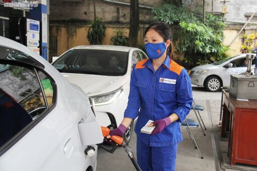 Giá bán lẻ xăng dầu trong nước tuần tới biến động thế nào?