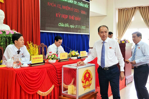 HĐND TP. Châu Đốc thông qua 12 nghị quyết phát triển kinh tế - xã hội 6 tháng cuối năm 2023
